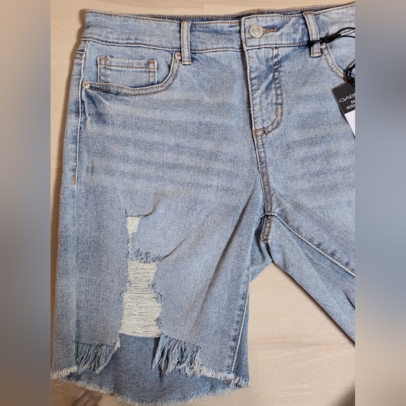 Sofia Jeans by Sofia Vergara Gabriella Mid Rise Bermuda Short Women Size 4 - Picture 10 of 14
